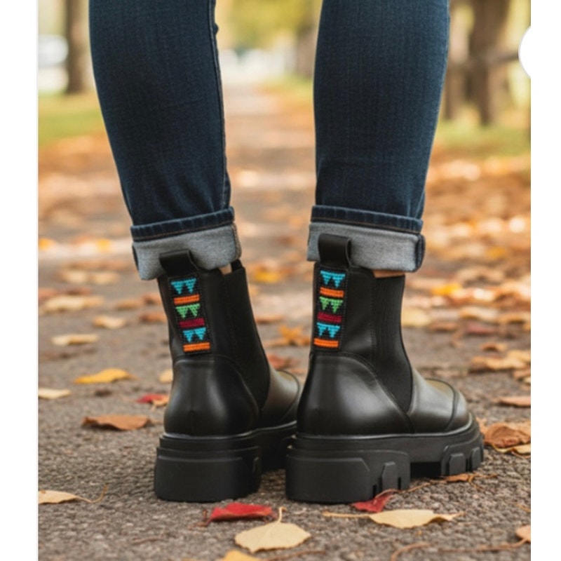 New! Farm Rio Women Black Chelsea Boho Lug Boot Beaded Tabboot 7